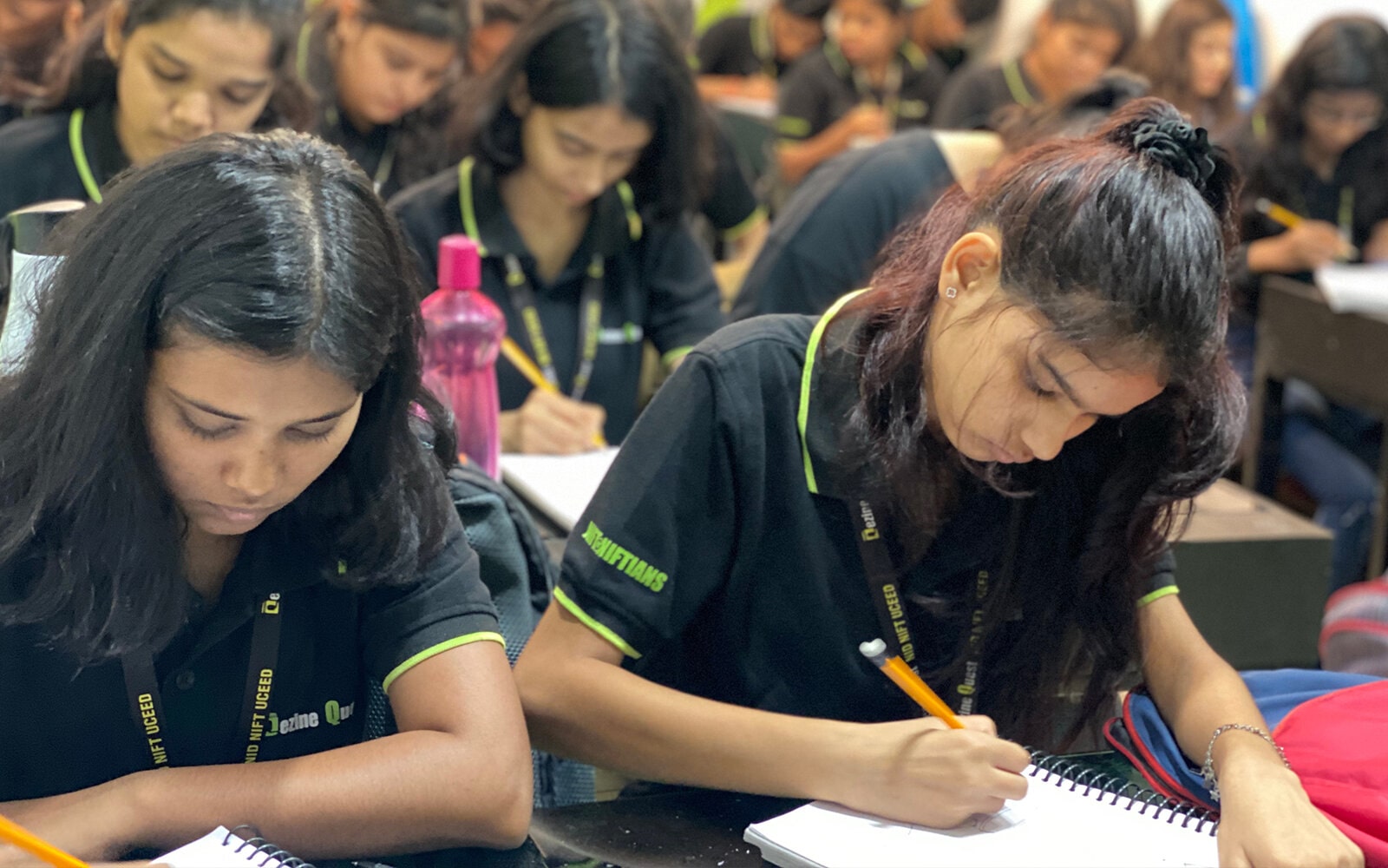 Top NIFT coaching in Patna by Dezine Quest, offering expert guidance, comprehensive study material, and personalized support to help students excel in NIFT entrance exams.