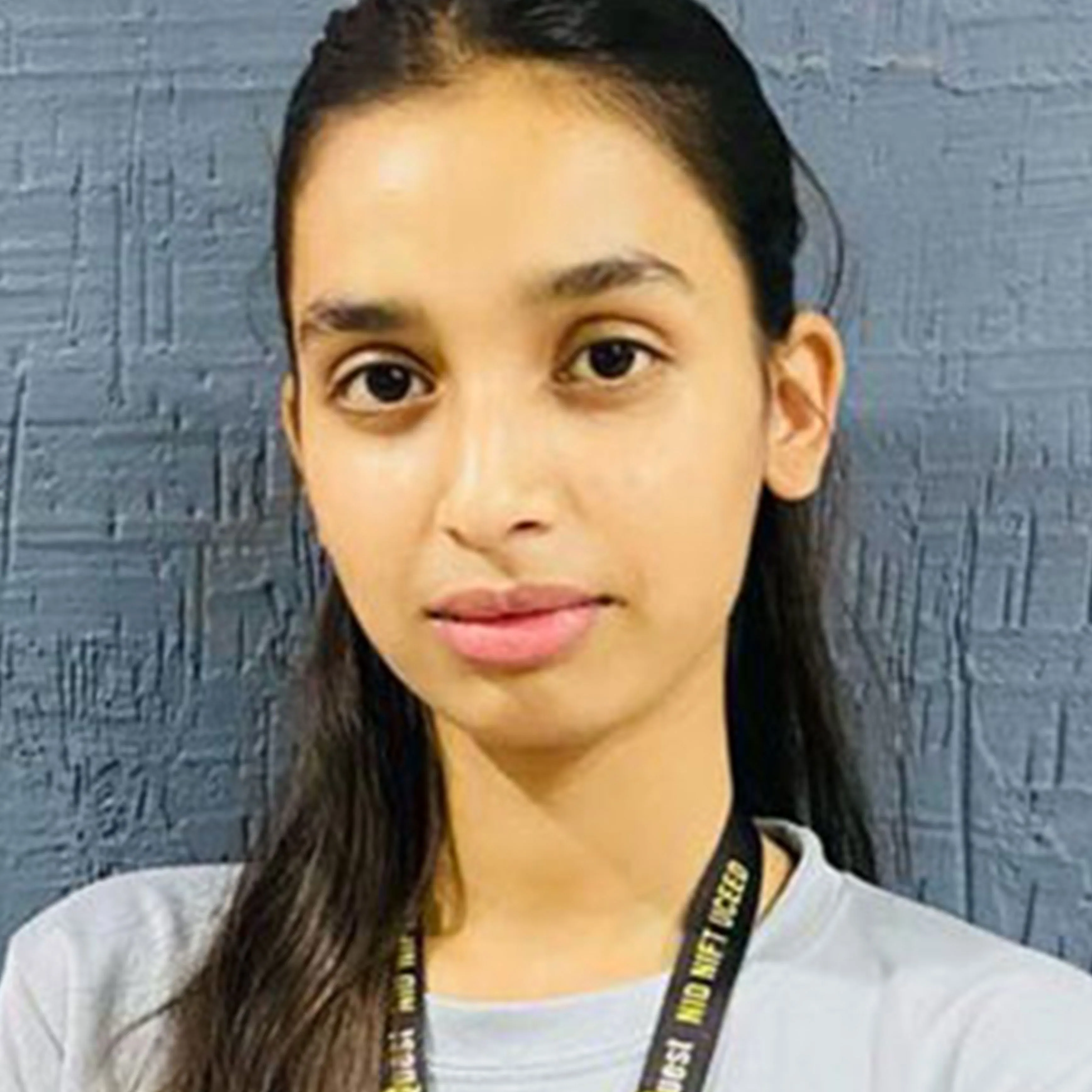 Isha Sinha student testimonial for Dezine Quest